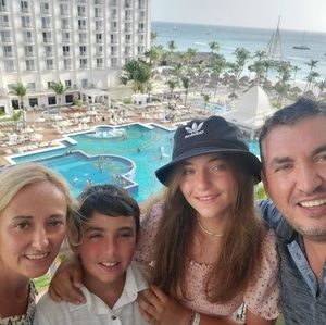 Meet your Posher, Fotis